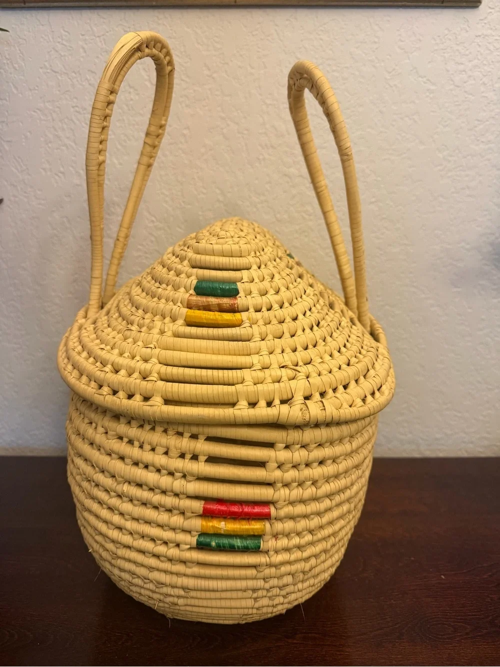 Seagrass Hand Woven Storage Display Basket With Lid & Handles 15x10x16 Boho Vtg